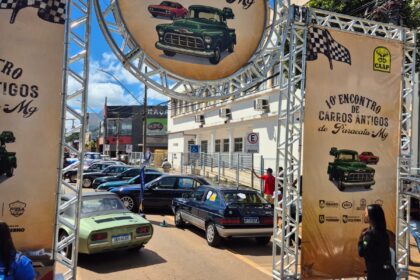 Encontro de carros antigos de Paracatu